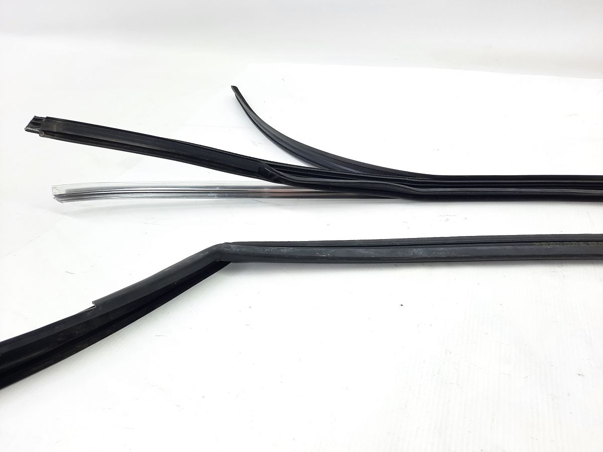 Passat s Молдинг двери передней правой наружный верхний Volkswagen Passat S 2012-2020 561837432JVNH Volkswagen Passat S 9