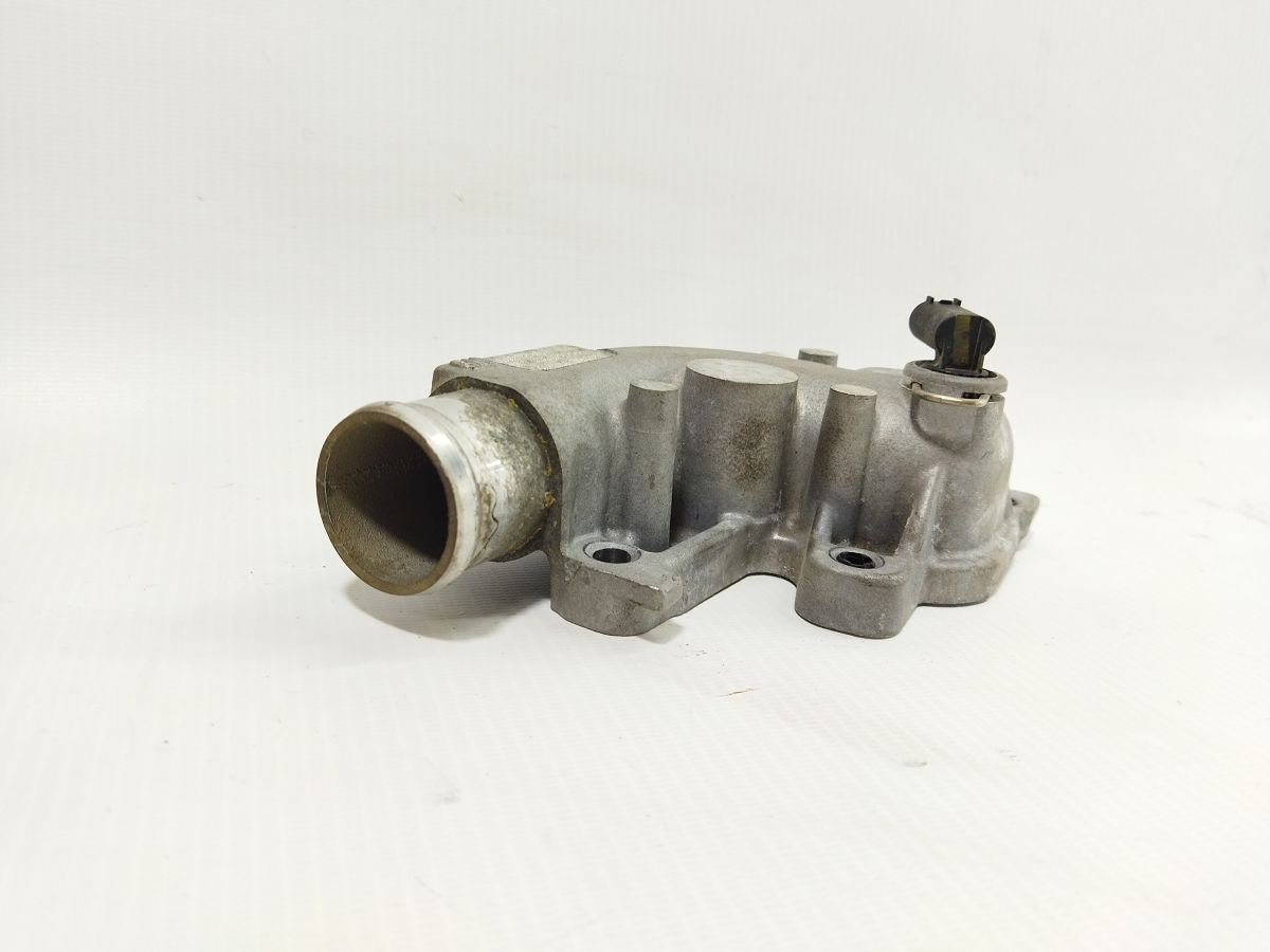 Volt Фланець системи охолодження Chevrolet Volt 2011-2015 55592789 Chevrolet Volt 2 Volt Фланець системи охолодження Chevrolet Volt 2011-2015 55592789 Chevrolet Volt 2