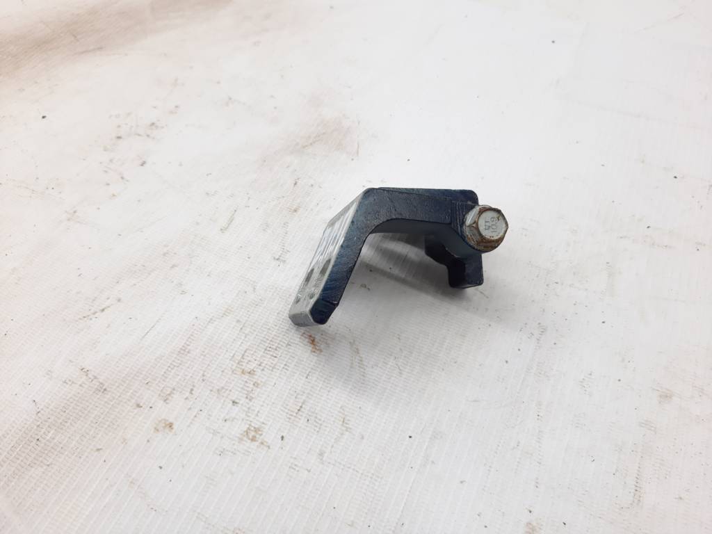 Dart Петля двери задней/передней правой верхняя Dodge Dart 2013-2019 68082432AE Dodge Dart 7