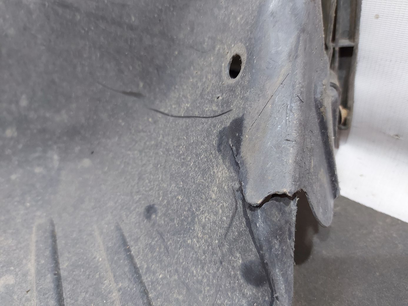 Malibu Підкрилок передній правий Chevrolet Malibu 2013-2015 23401039 Chevrolet Malibu 8