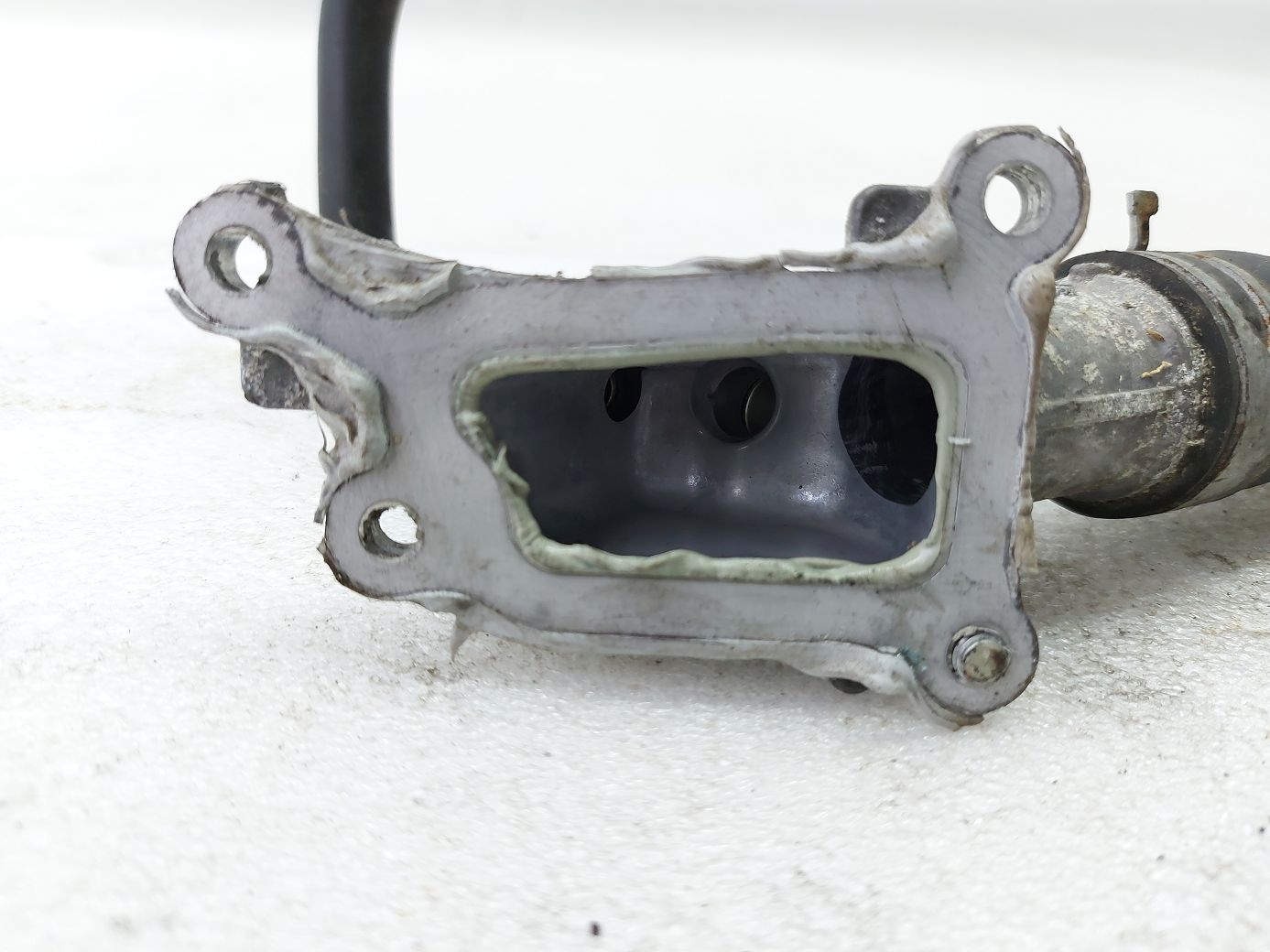 Insight Фланец системы охлаждения Honda Insight 2010-2014 19315RBJ000 Honda Insight 2