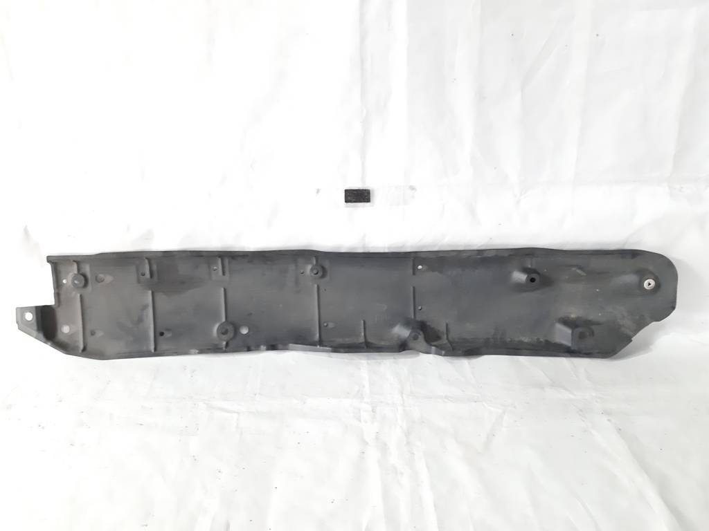 Camry Захист днища лівий Toyota Camry 2015-2017 5816806010 Toyota Camry 2