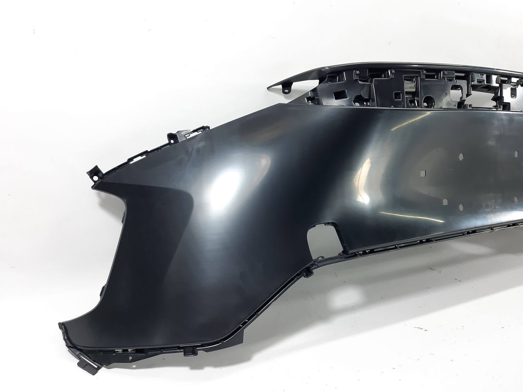 Передні бампери Бампер передній Toyota BZ4X 2022 52119-0R937 Toyota bB 2