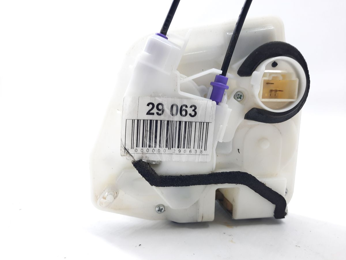 3 Замок дверей задньої правої Mazda 3 2014-2018 BHP272310B Mazda 3 4