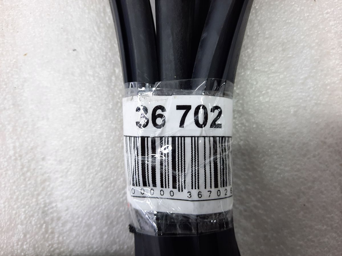 Sorento Направляющая резинка стекла двери задней левой Kia Sorento 2011-2013 835302P000 Kia Sorento 4