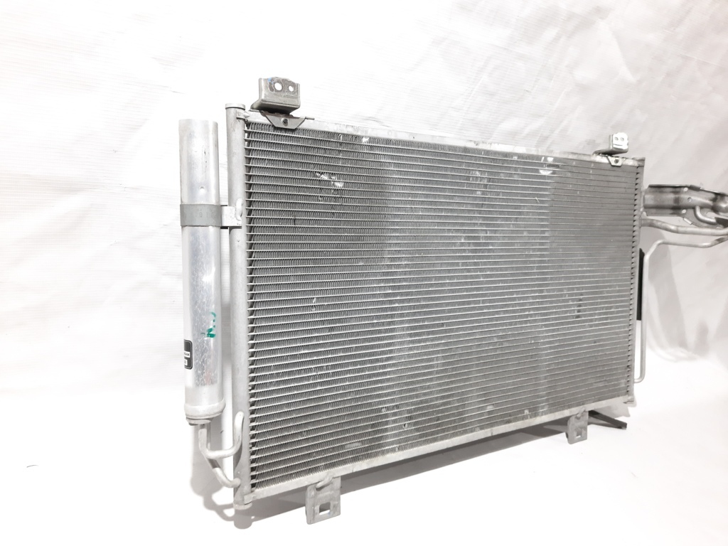 3 Радіатор кондиціонера Mazda 3 2014-2019 GHR161480B Mazda 3 23