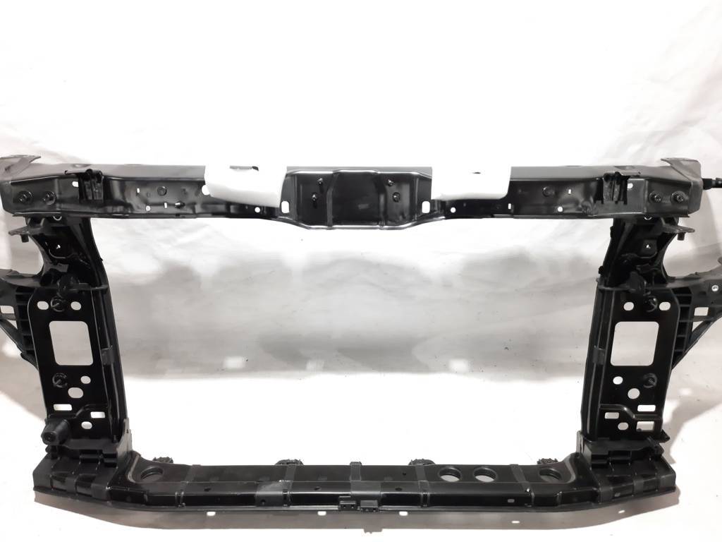  Передняя панель (телевизор) Hyundai Sonata `15-17 Hyundai Sonata 4