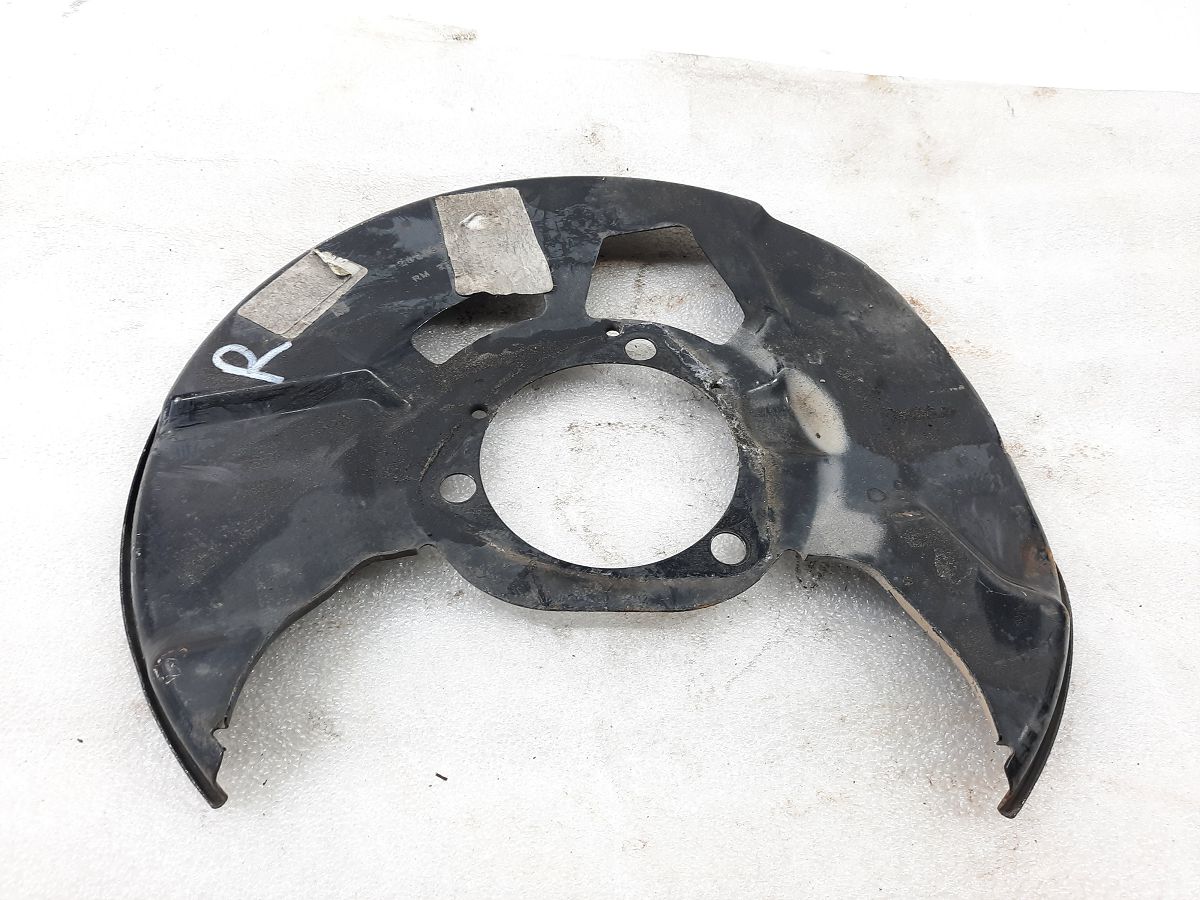 Regal. Пильовик гальмівного диска переднього правого Buick Regal 2014-2017 22740573 Buick Regal