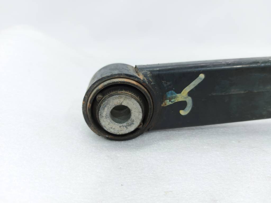 Dart Важіль задній лівий/правий нижній Dodge Dart 2013-2019 68080590AE Dodge Dart 67