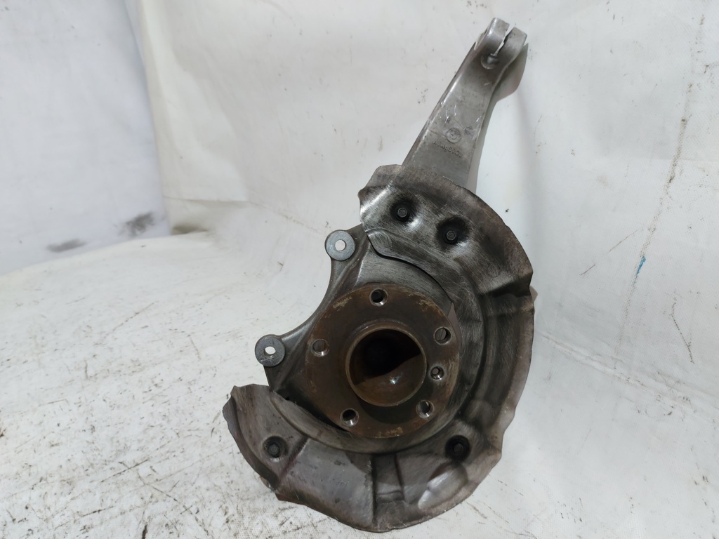 5 series Кулак поворотний правий BMW 5 series 2011-2019 31216775770 BMW 5 series 13