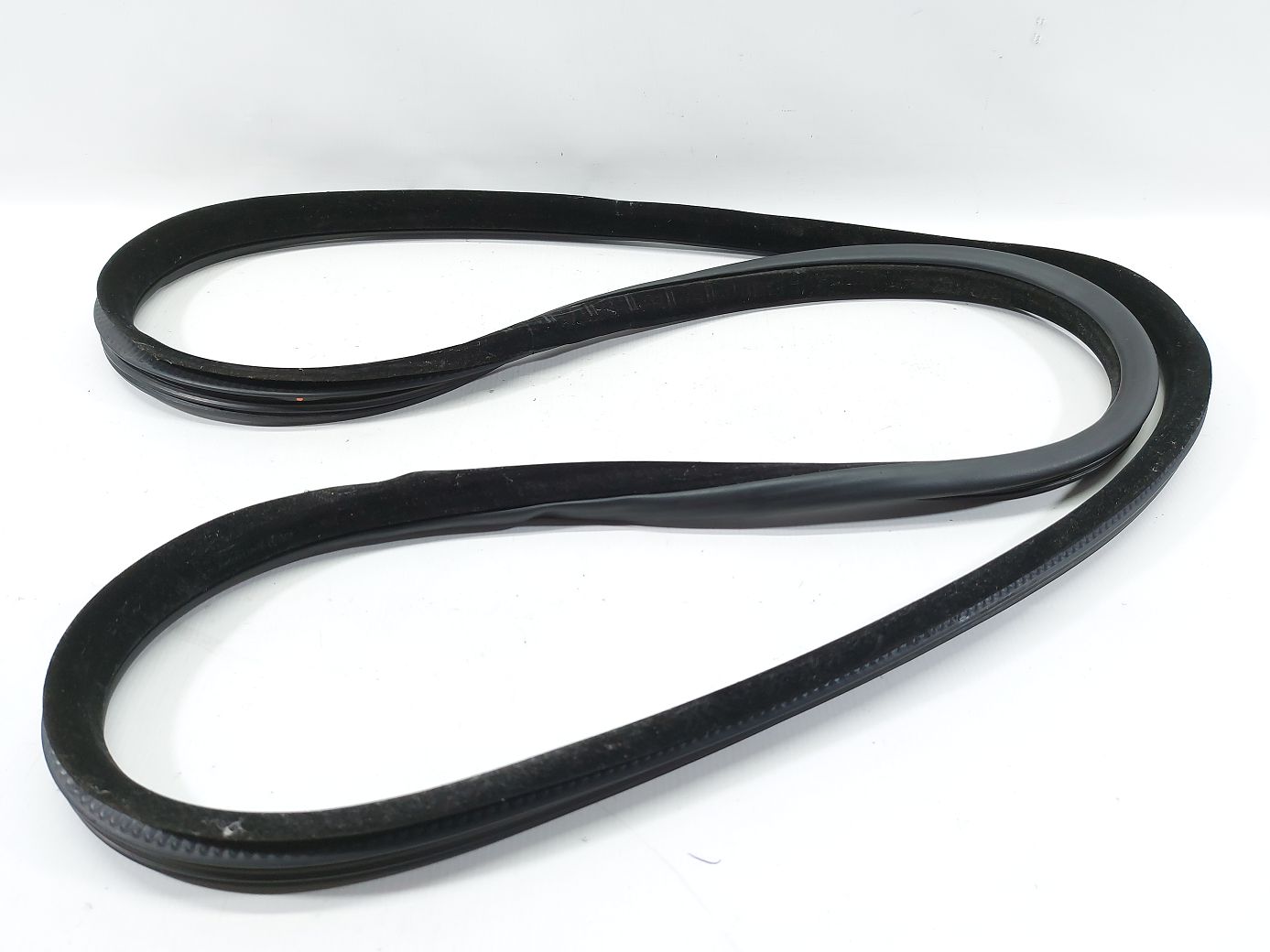 Xf. Ущільнювальна гумка отвору дверей задньої лев/прав Jaguar XF 2009-2015 C2Z23512 Jaguar XF