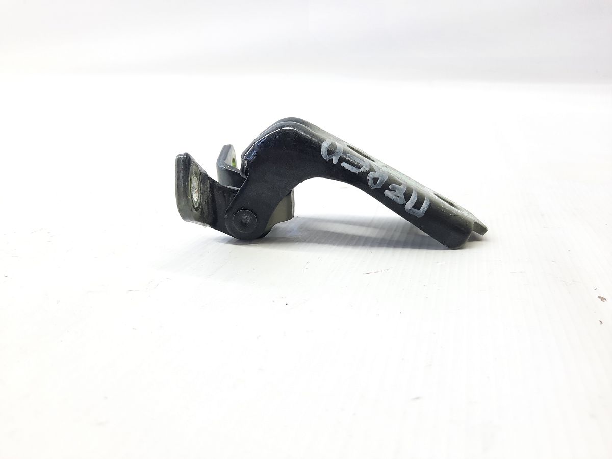 Ats Петля двері передньої правої/лівої верх/низ Cadillac ATS 2005-2021 13501712 Cadillac ATS 13