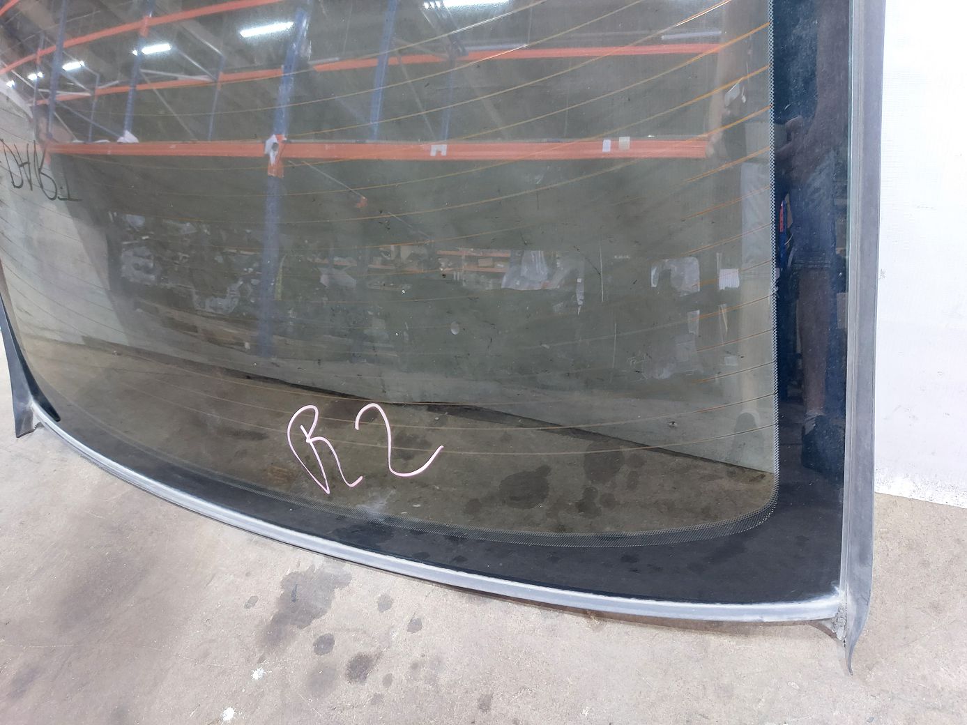 Dart Стекло заднее Dodge Dart 2013-2019 68081967AE Dodge Dart 4