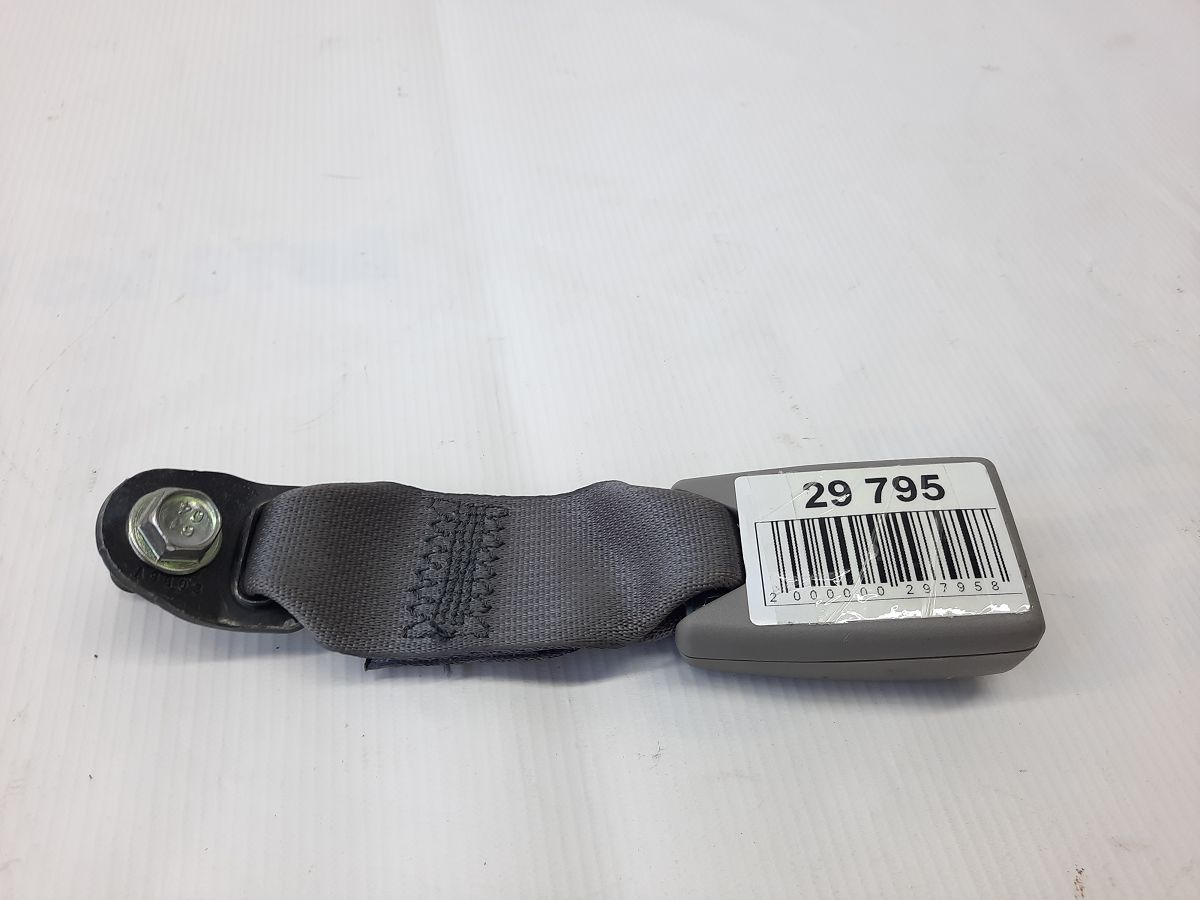 Insight Замок ремня безопастности заднего ряда сидений лев/прав Honda Insight 2010-2014 04823TM8A00ZB Honda Insight 3