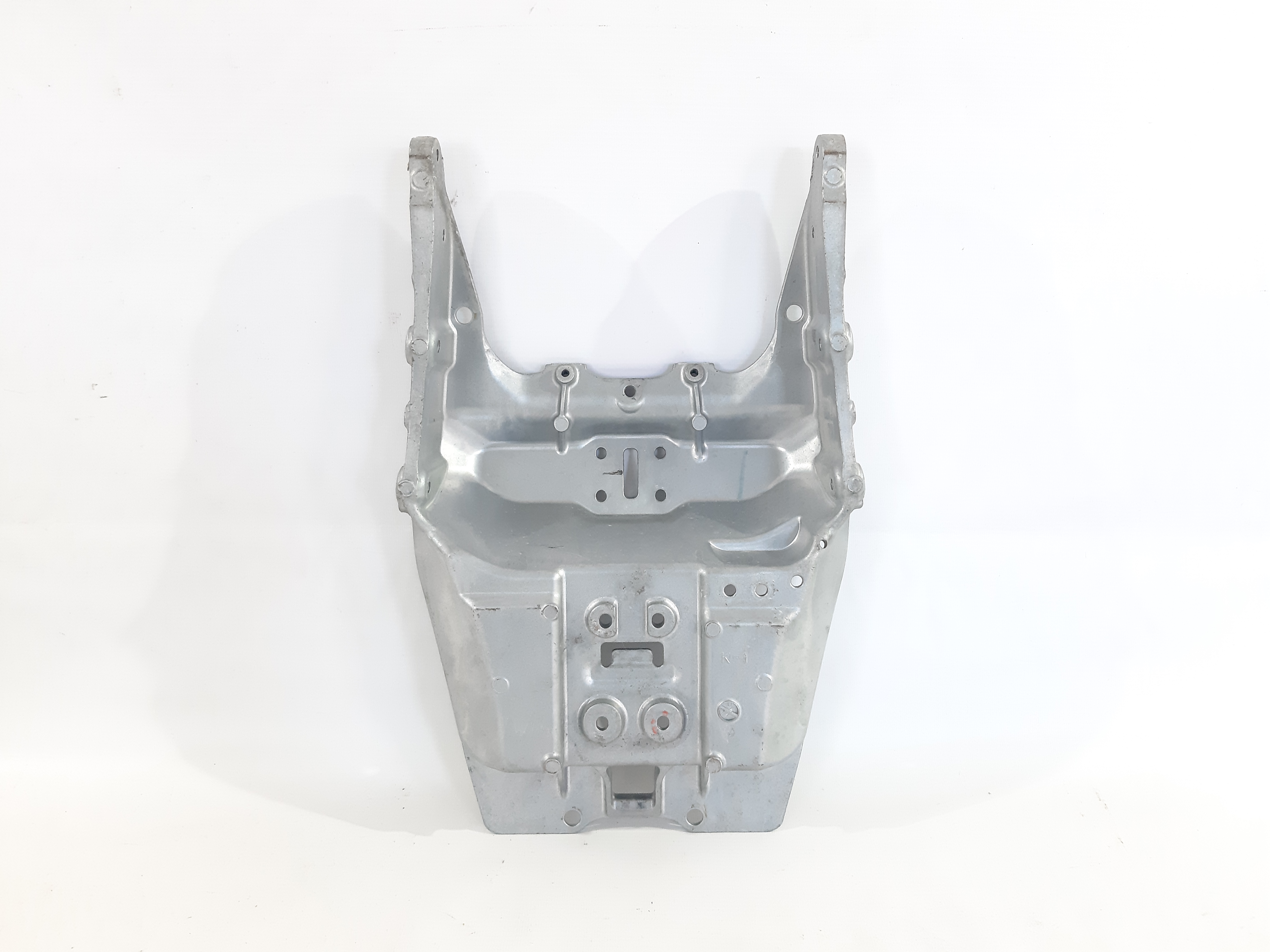 Zx-1000 Підрамник задній Kawasaki ZX-1000 2011-2013 321600635 Kawasaki ZX-1000 2