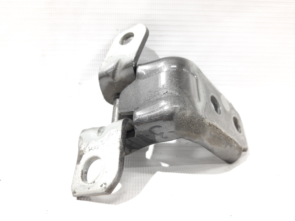 3 Петля двері задньої нижня права Mazda 3 2013-2019 KD5372240A Mazda 3 9