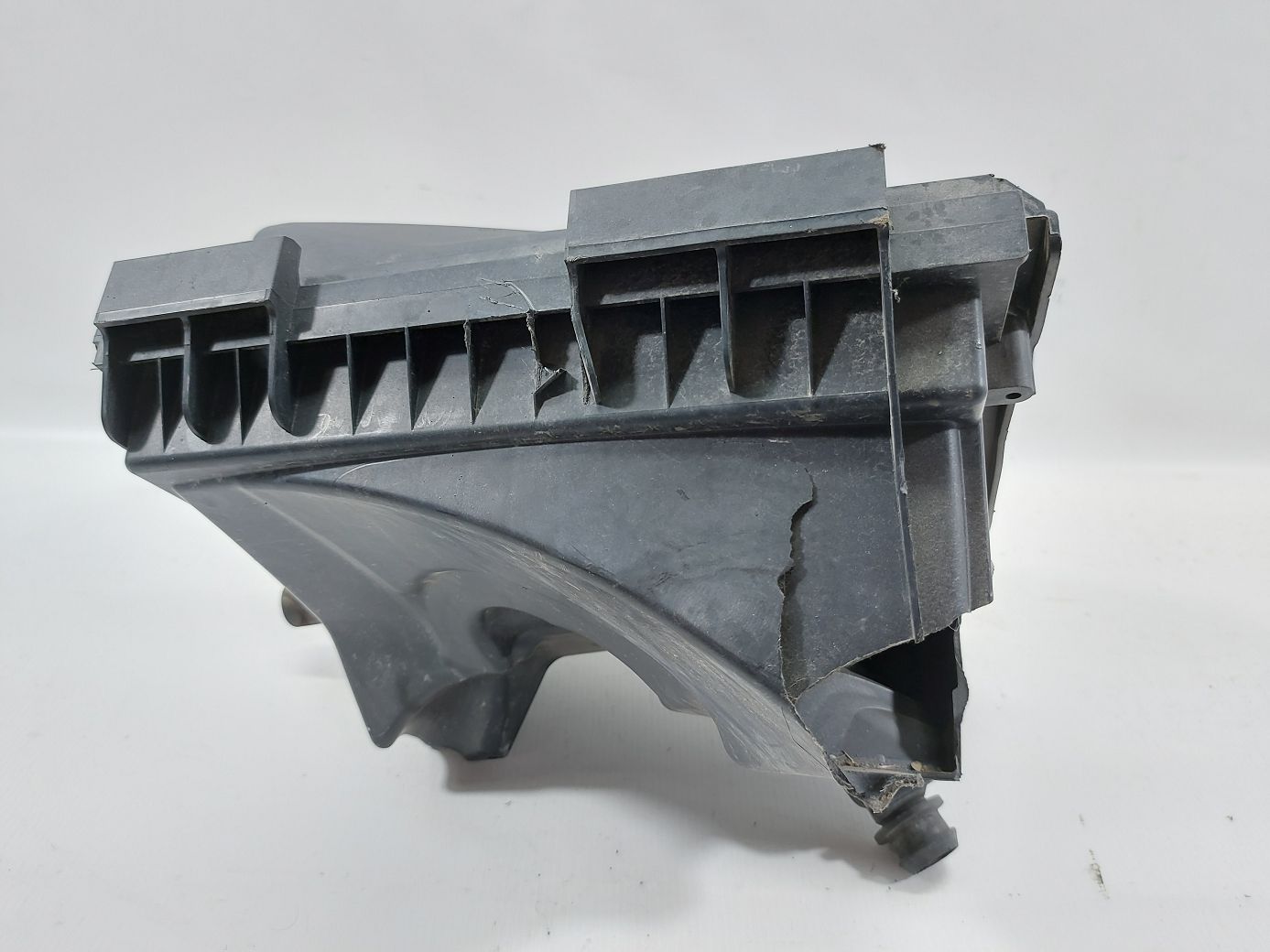 Malibu Корпус воздушного фильтра Chevrolet Malibu 2013-2015 22897041 Chevrolet Malibu 4
