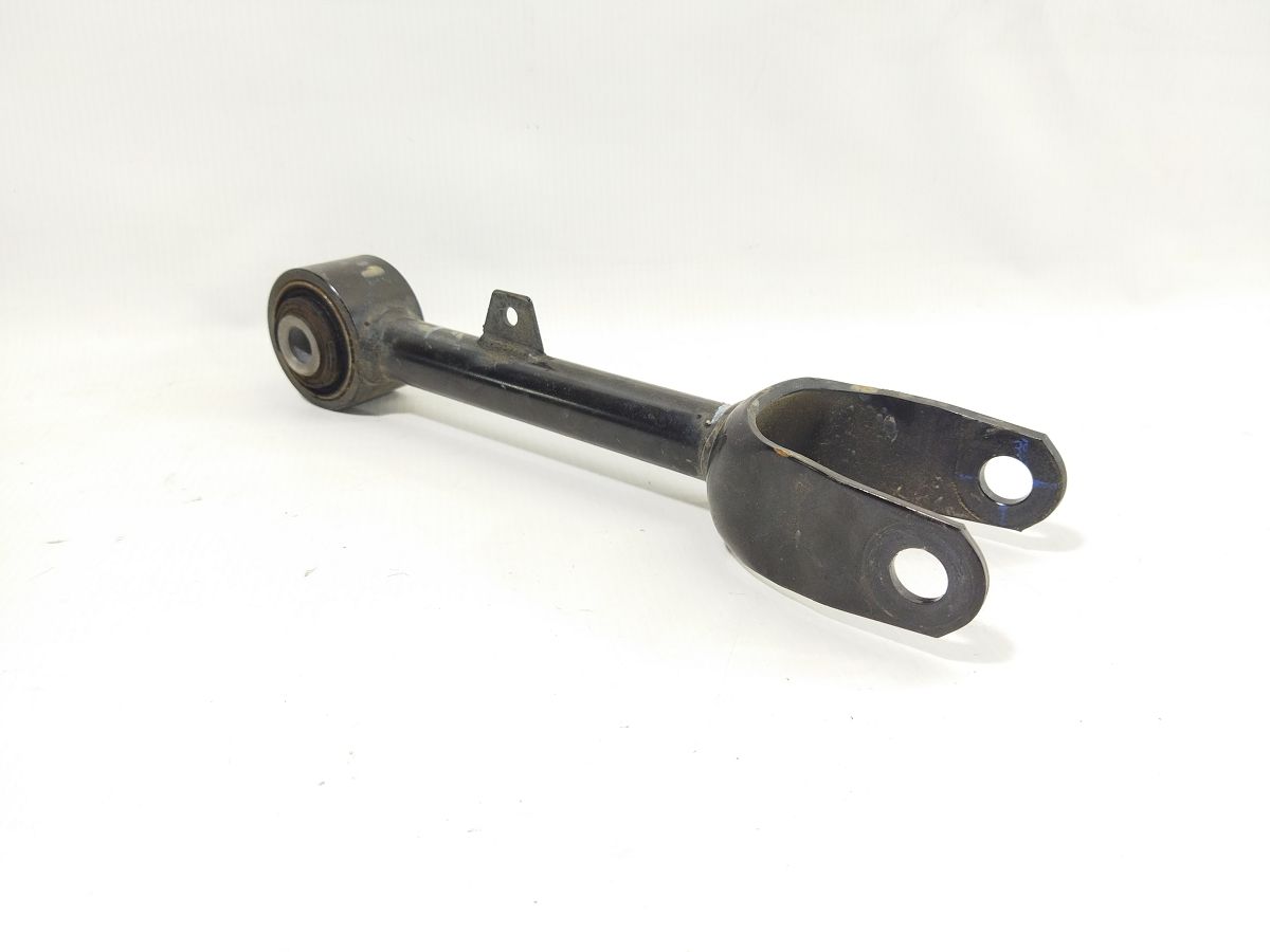 Model 3 Рычаг задний левый верхний поперечный Tesla Model 3 2020-2024 104442300G Tesla Model 3 4