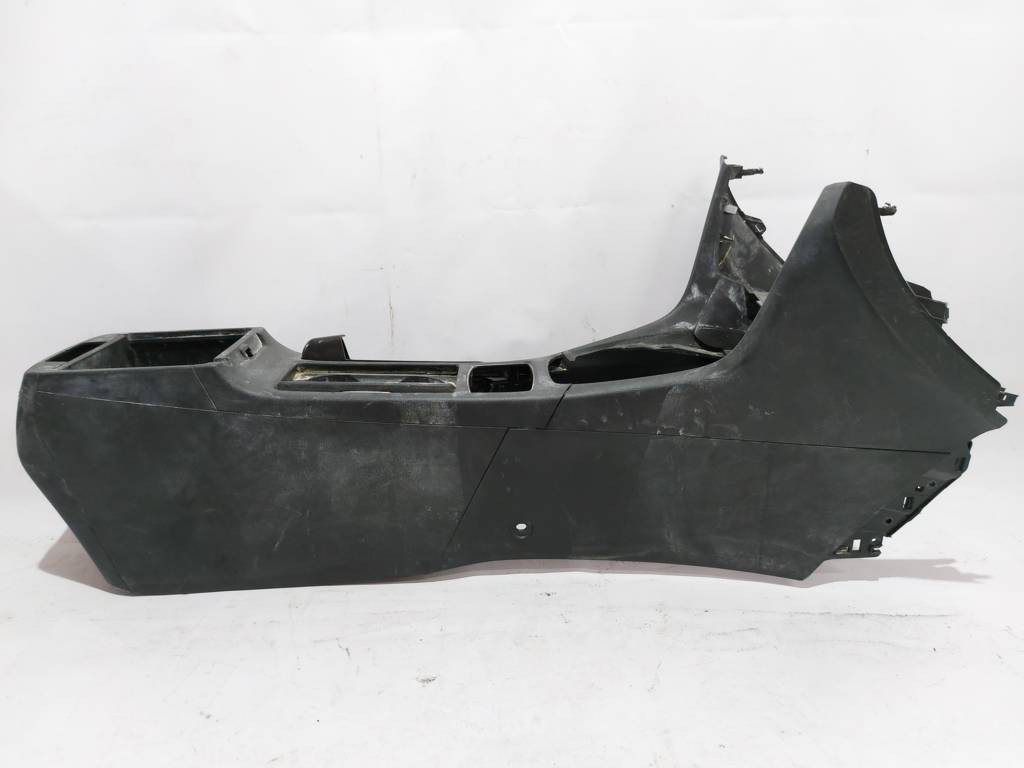 6 Консоль центральна Mazda 6 2014-2015 GHP9-64-420D-02 Mazda 6 5