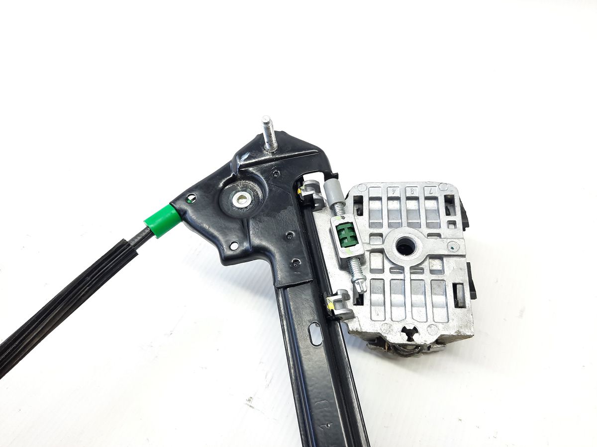 Mustang Стеклоподъёмник двери передней левой Ford Mustang 2010-2014 AR3Z6323209A Ford Mustang 5