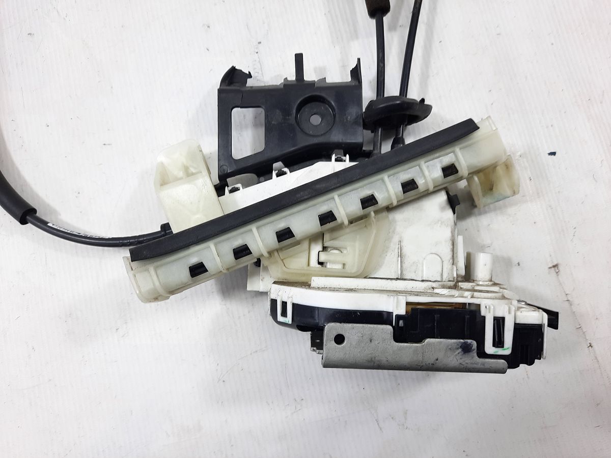 Dart Замок двери задней левой Dodge Dart 2013-2019 68175237AA Dodge Dart 5