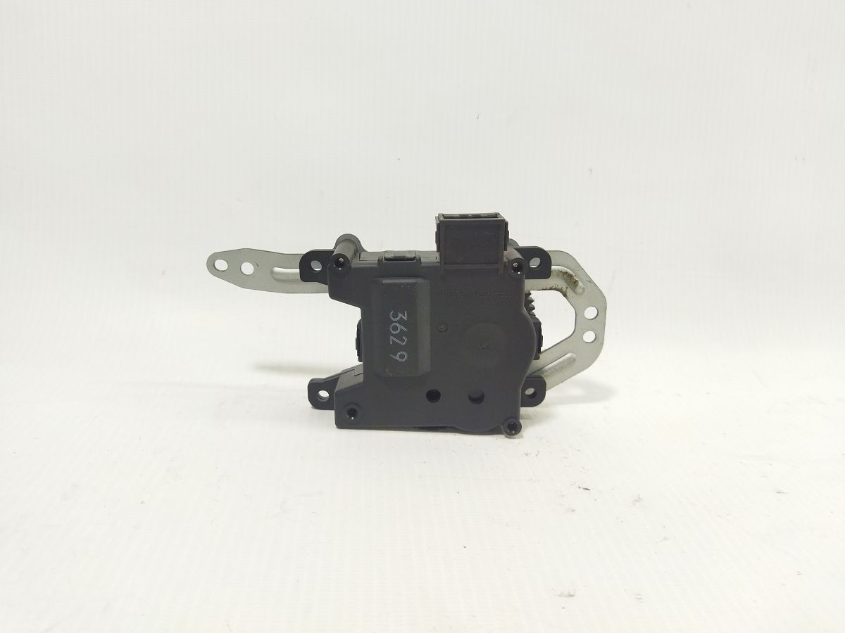 Accord. Моторчик заслонки печки Honda Accord 2013-2017 79170T0AA41 Honda Accord