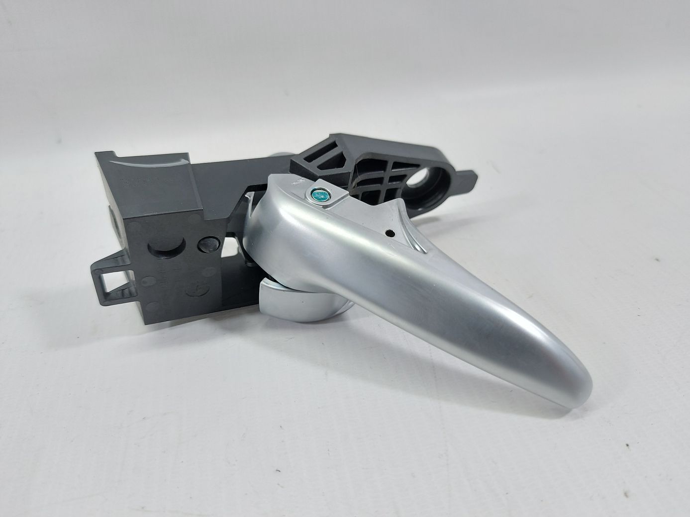 Dart. Ручка двери передней правой внутренняя Dodge Dart 2013-2016 68170242AB Dodge Dart