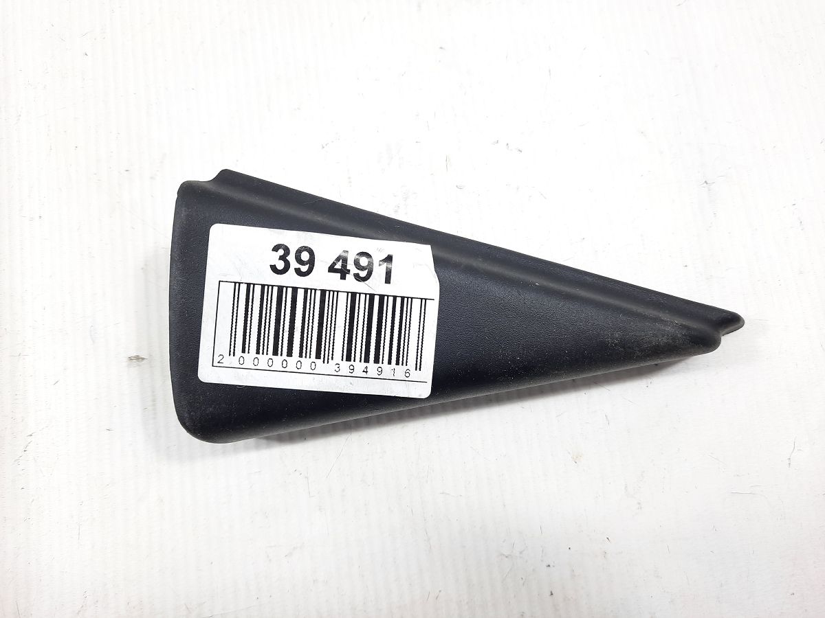 Dart. Кутник дверей задньої лівої внутрішній Dodge Dart 2013-2016 1TR43DX9AA Dodge Dart