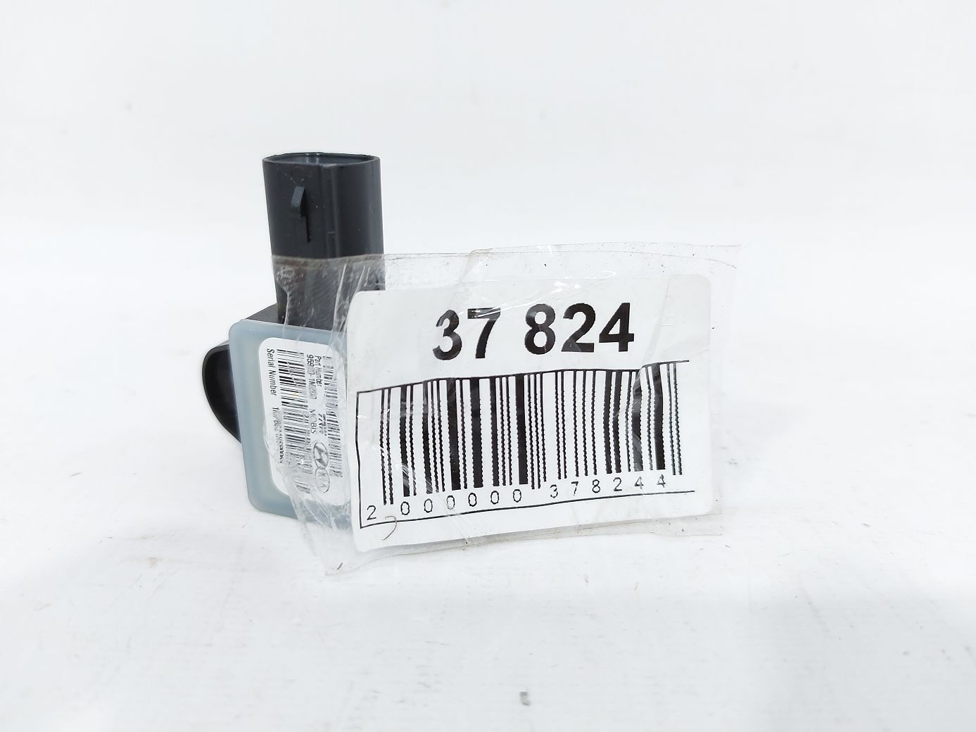 Sonata Датчик удару дверей передньої лівої/правої Hyundai Sonata 2011-2015 959201M200 Hyundai Sonata 3