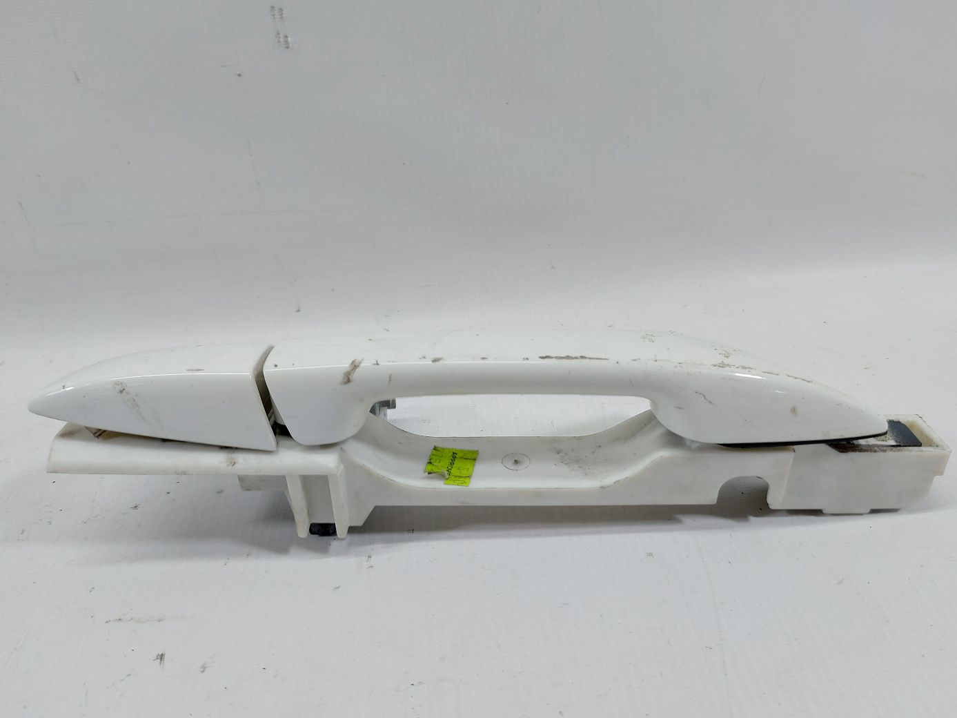 Accord coupe Ручка двери передней правой наружная (белая) Honda Accord Coupe 2008-2010 72141TA5A01ZH Honda Accord Coupe 2