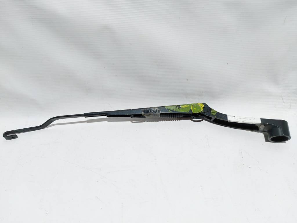 Veloster Важіль склоочисника правий Hyundai Veloster 2012-2017 98320-2V000 Hyundai Veloster 2