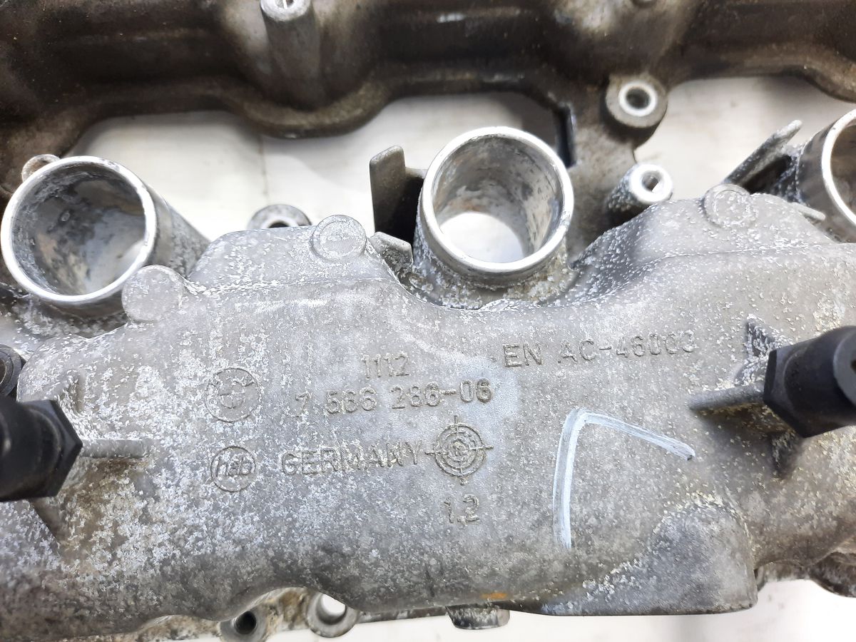 7 series Кришка головки блока циліндрів ліва BMW 7 2012 1127588545 BMW 7 10