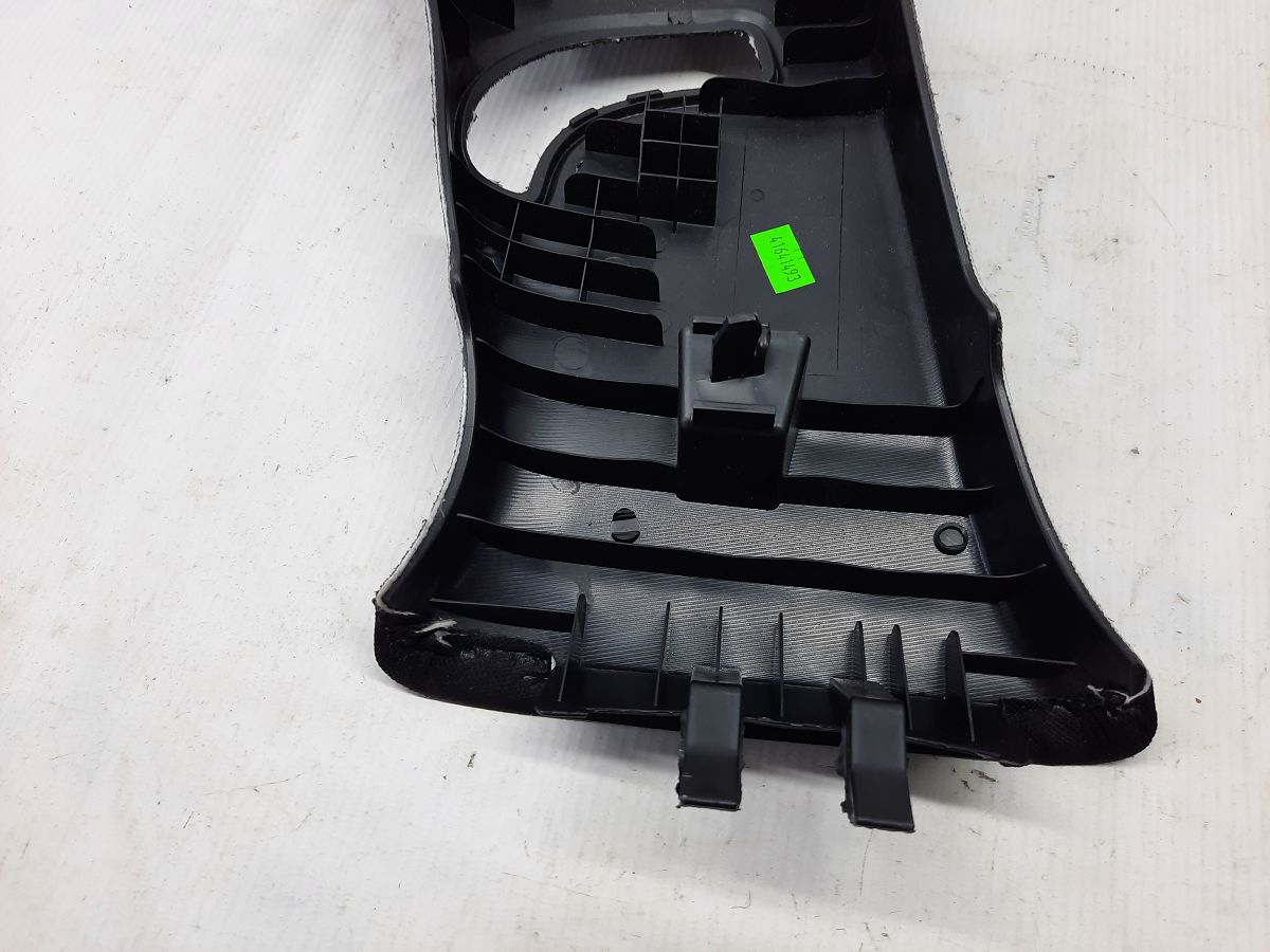 Ats Обшивка стійки центральна права верхня Cadillac ATS 2013-2017 23115491 Cadillac ATS 7