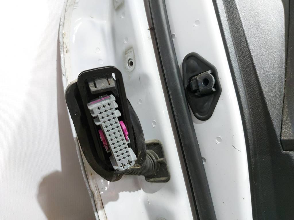 Regal Двері передні праві Buick Regal 2011-2017 20987624 Buick Regal 23