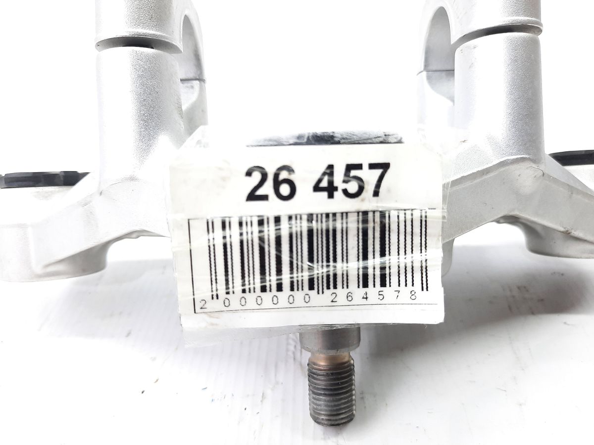 R 1200 Перемичка вилки верхня BMW R 1200 2014 31428555849 BMW R 1200 6 R 1200 Перемичка вилки верхня BMW R 1200 2014 31428555849 BMW R 1200 6