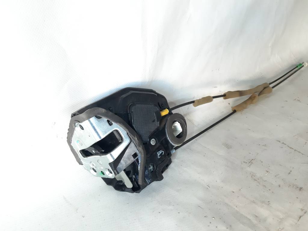 Camry Замок двері задньої лівої Toyota Camry 2007-2020 6906006100 Toyota Camry 8