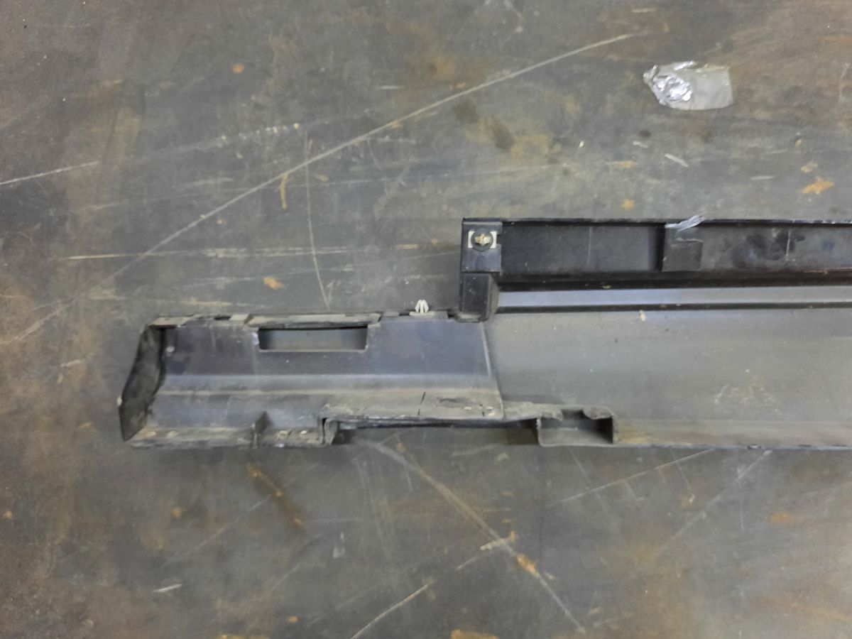 Ats Порог правый (пластик) Cadillac ATS 2013-2018 22792736 Cadillac ATS 6