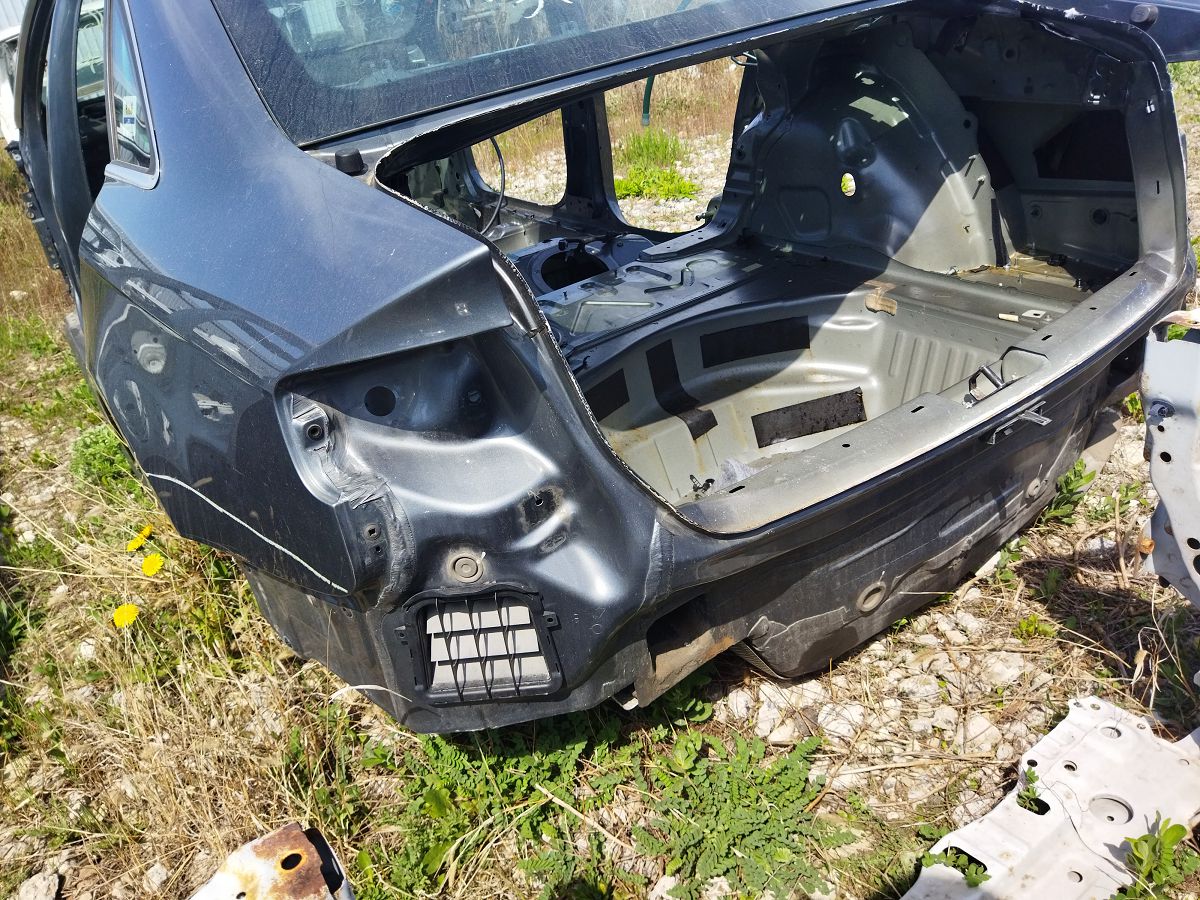 A4 Кузов голый (можно резать) Audi A4 2009-2016 8K5800403A Audi A4 13