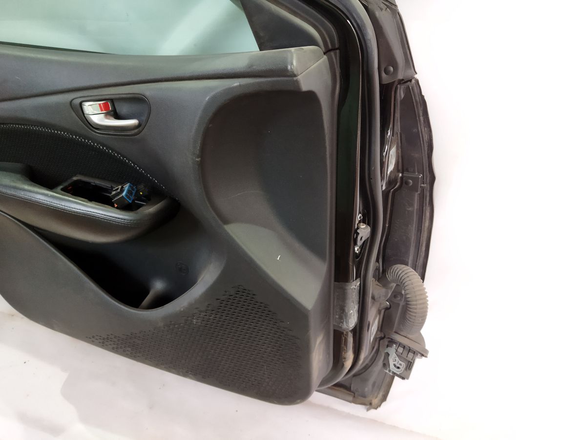 Dart Дверь передняя левая Dodge Dart 2012-2016 68158725AD Dodge Dart 31