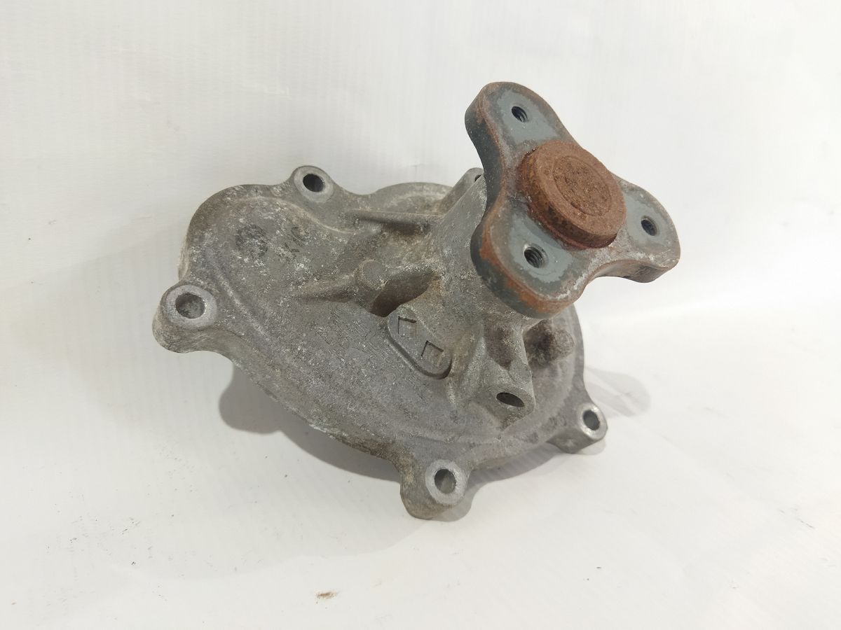 Forester Помпа водяна Subaru Forester 2014-2018 21110AA690 Subaru Forester 2