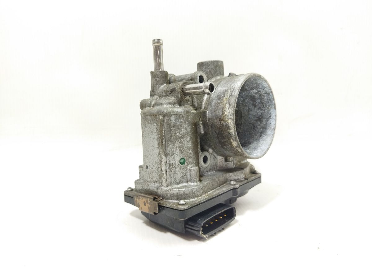 Sentra Дросельна заслінка Nissan Sentra 2013-2019 161194AF0A Nissan Sentra 3