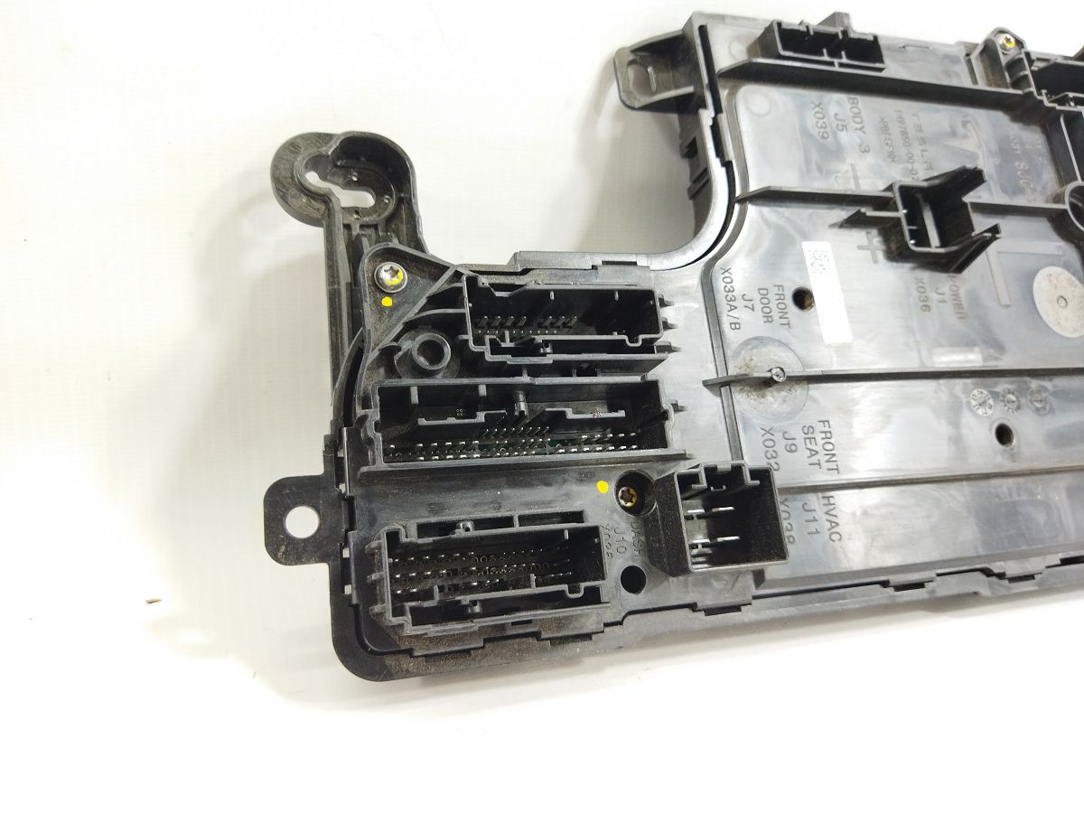 Model 3 Контроллер низкого напряжения левый Tesla Model 3 2018-2024 156745500B Tesla Model 3 2