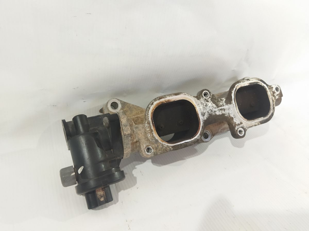Forester Заслінка впускного колектора права Subaru Forester 2014-2018 14111AA010 Subaru Forester 2
