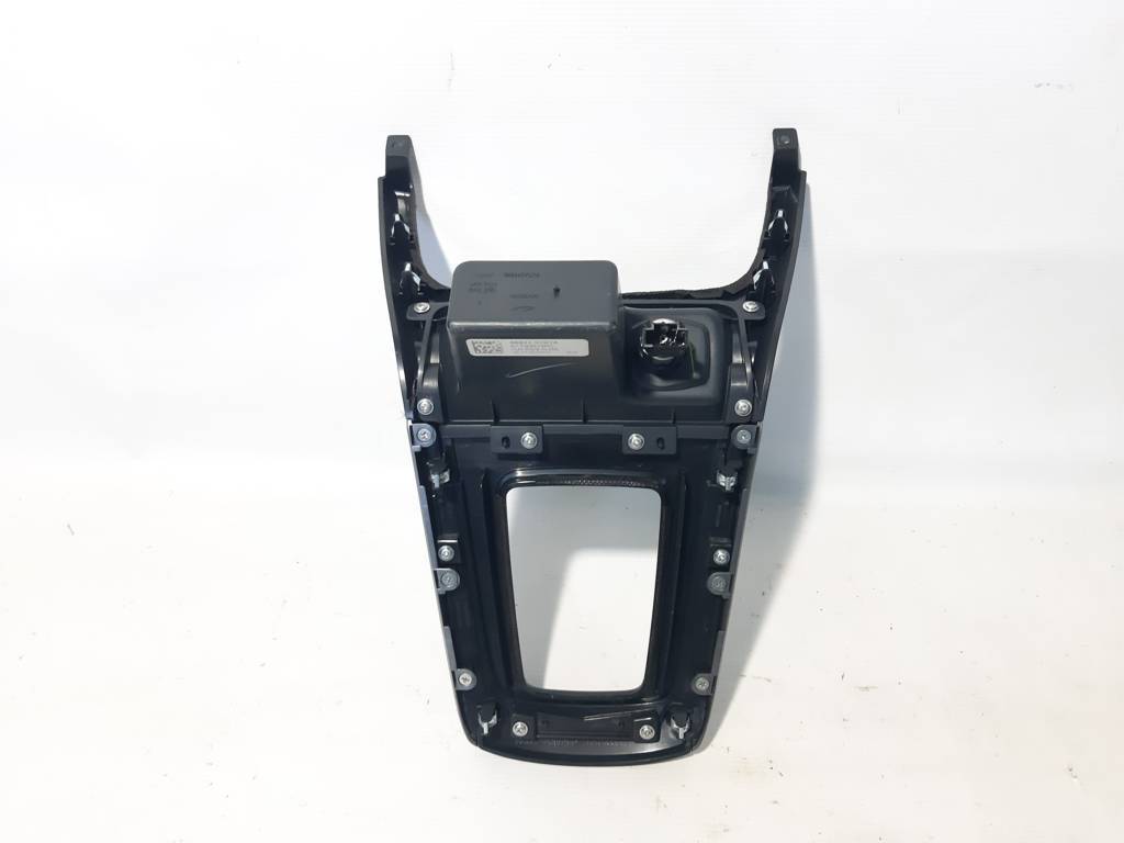 Sentra Накладка куліси АКПП Nissan Sentra 2016-2019 969413YU1A Nissan Sentra 2 Sentra Накладка куліси АКПП Nissan Sentra 2016-2019 969413YU1A Nissan Sentra 2