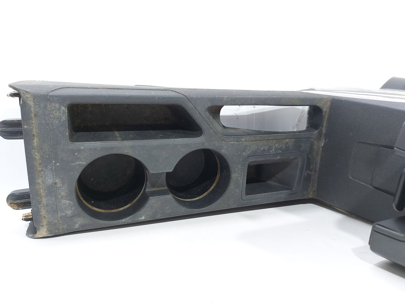 Patriot Центральная консоль Jeep Patriot 2009-2017 1NJ62XDVAA Jeep Patriot 2