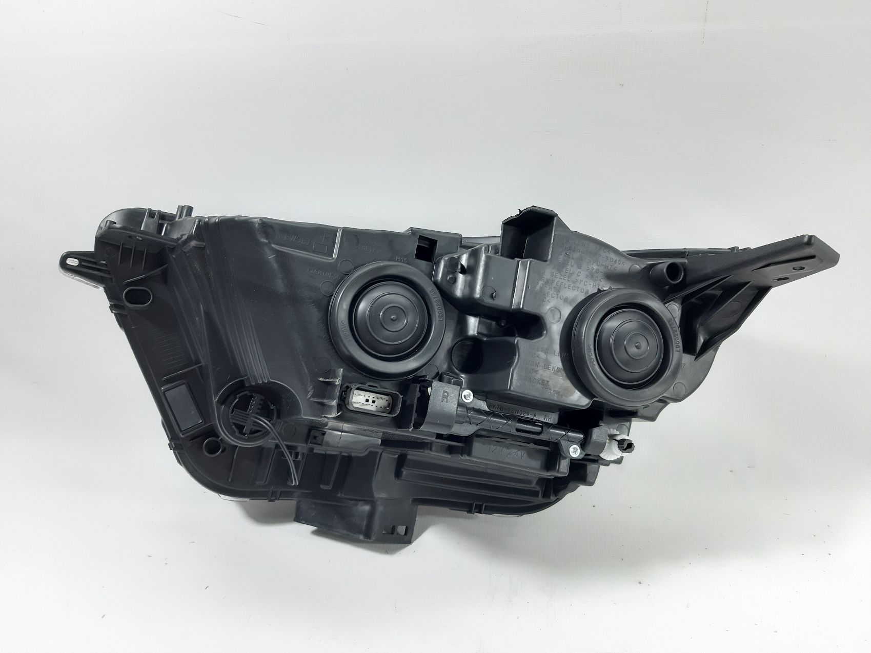 Фари головного світла Фара передня права Ford Edge 2015-2018 FT4Z-13008-L Ford Edge 6