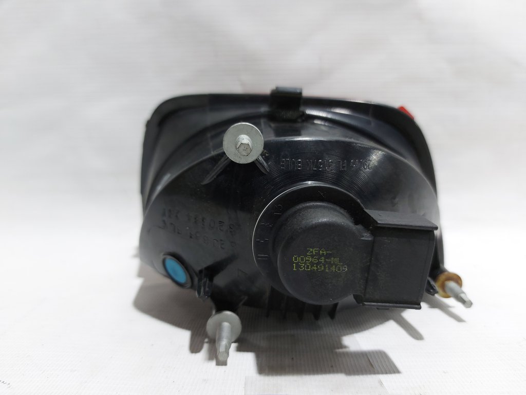 Camaro Ліхтар задній правий внутрішній Chevrolet Camaro 2010-2013 92244321 Chevrolet Camaro 5 Camaro Ліхтар задній правий внутрішній Chevrolet Camaro 2010-2013 92244321 Chevrolet Camaro 5