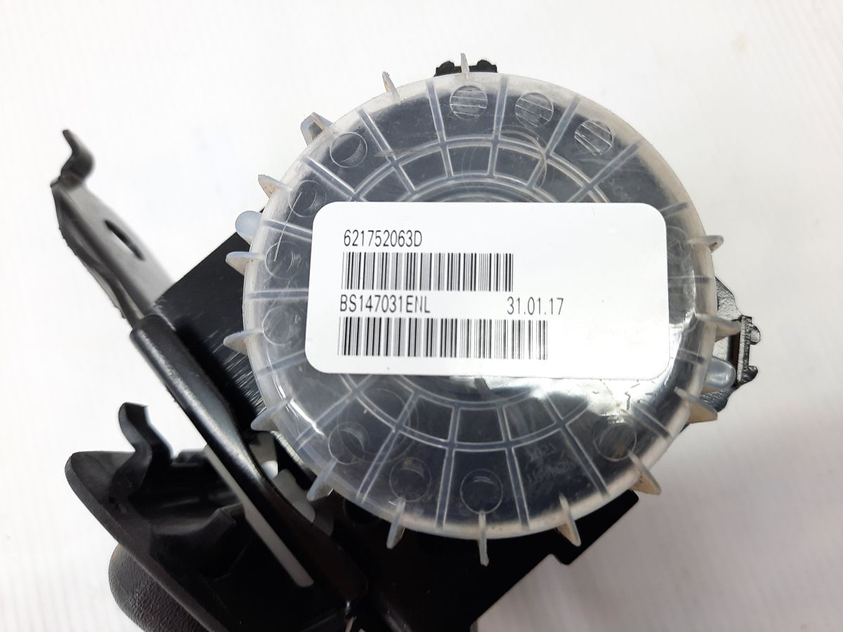 Sentra Ремінь безпеки задній лівий/правий Nissan Sentra 2013-2019 888443RM8A Nissan Sentra 10