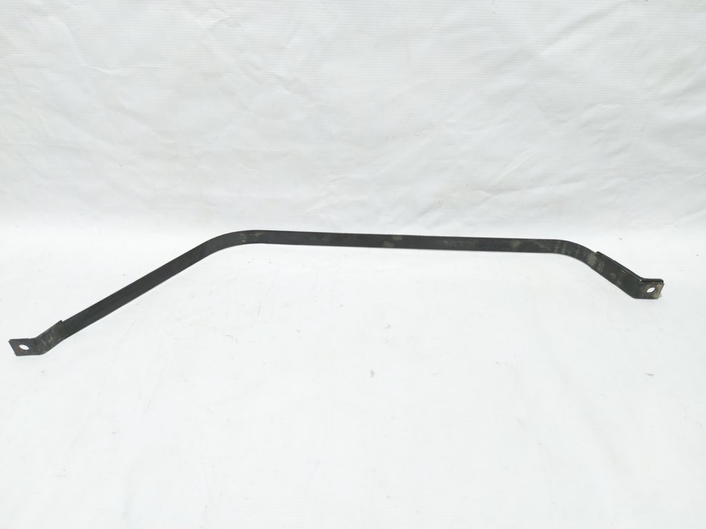 Altima. Хомут кріплення бензобака Nissan Altima 2013-2018 17406JA00A Nissan Altima