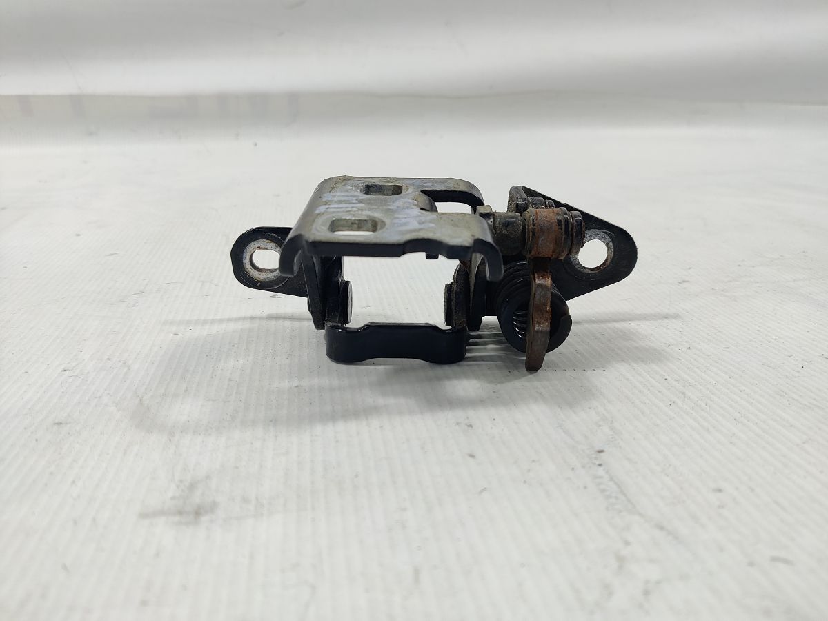 Compass Петля двери передней/задней правой нижняя Jeep Compass 2007-2017 5115712AK Jeep Compass 8